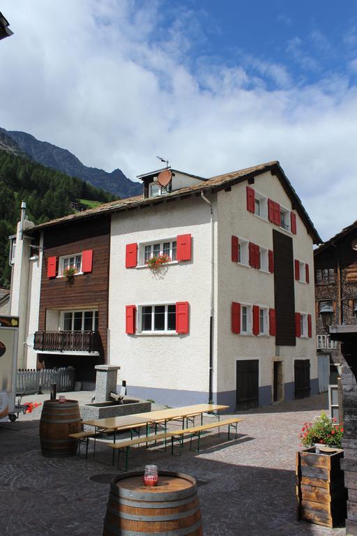 Apartamento Haus Dorf 7 Saas-Grund Exterior foto